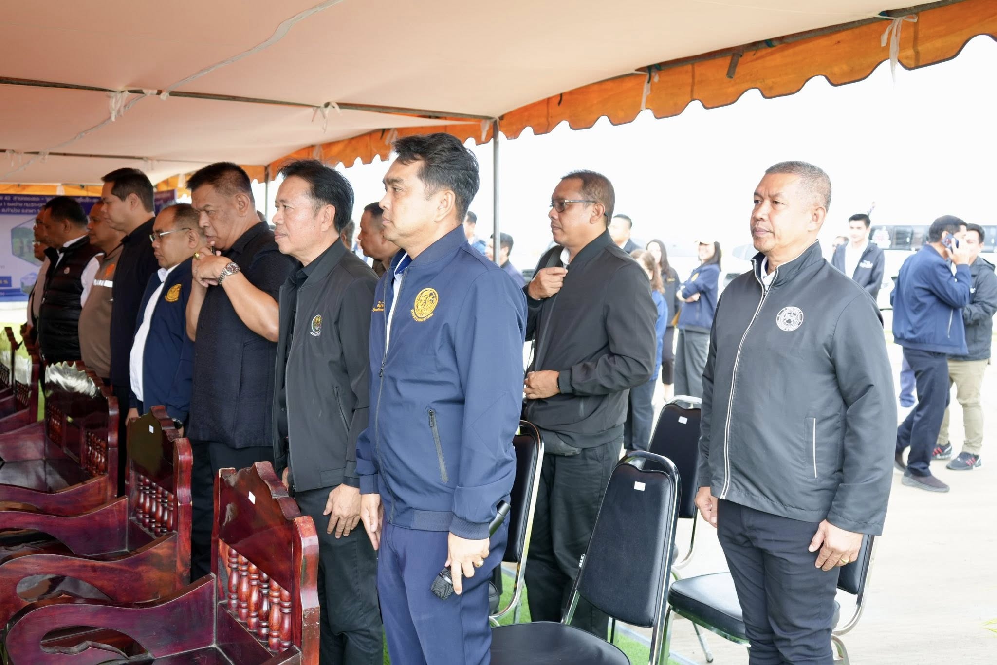 นายพิพัฒน์ รัชกิจประการ รองนายกรัฐมนตรีและรัฐมนตรีว่าการกระทรวงคมนาคม ลงพื้นที่จังหวัดสงขลา